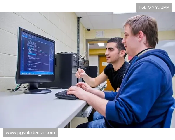 加拿大PGU官方网站正式上线为留学生提供全方位申请指导与最新政策解读